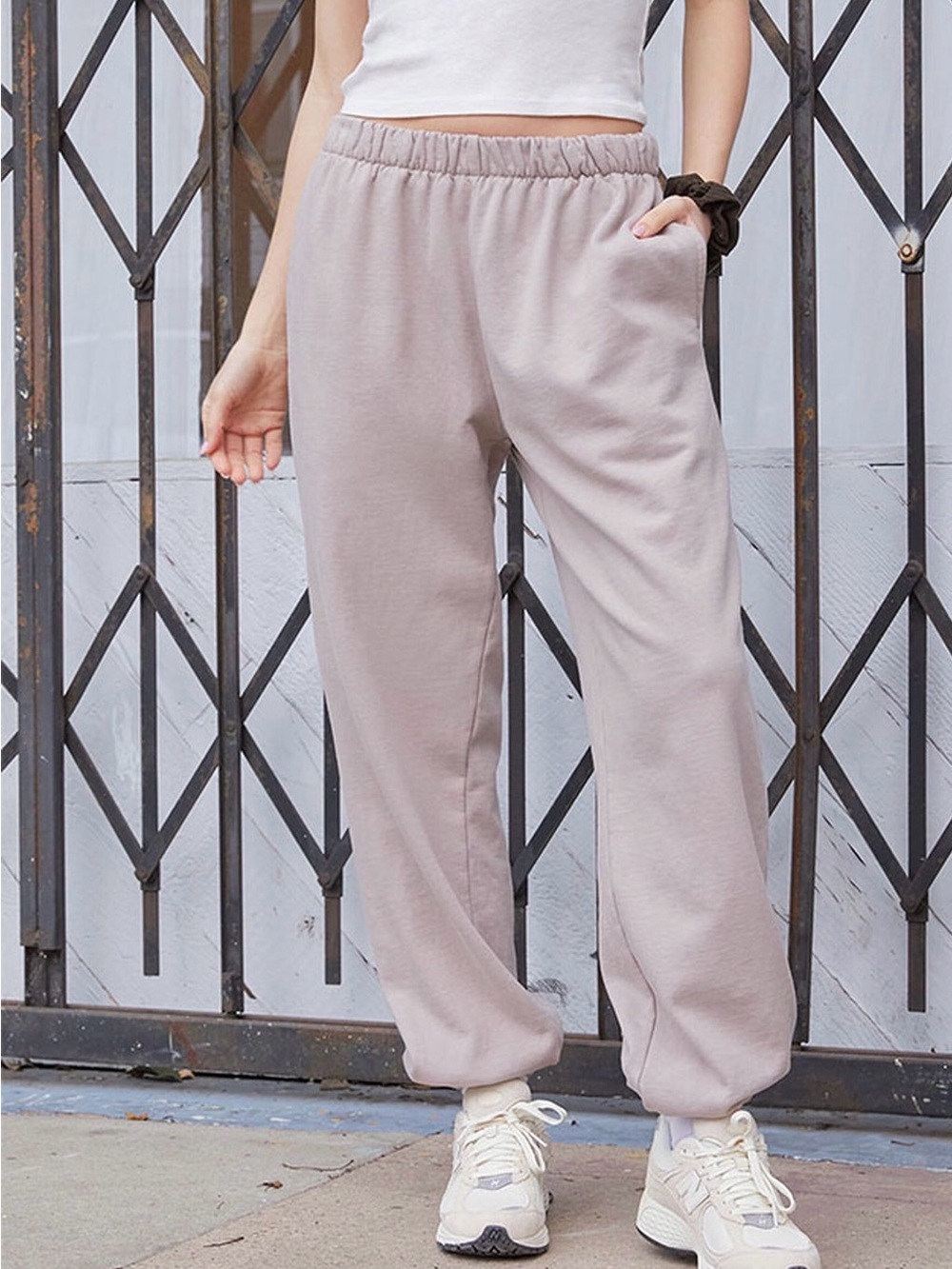 Women’s Elastic Waist Taupe Jogger Pants